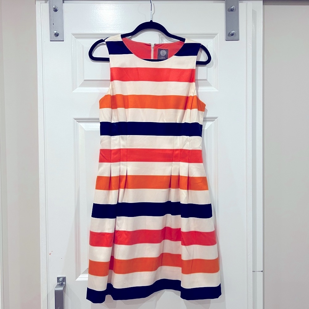 Vince Camuto Shift Dress with waist line pleats. Size 12